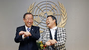 Psy and BanKi Moon. Just how heartwarming is this?