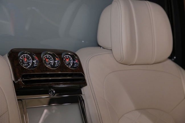 Bentley Mulsanne Grand Limousine