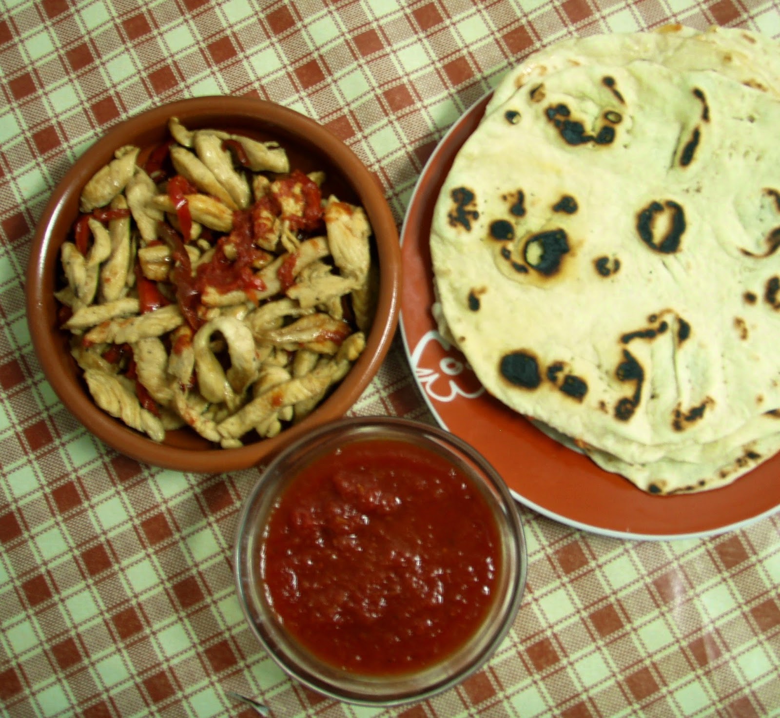 El tiempo entre cucharas Fajitas de pollo al curry