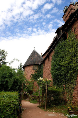 Il piccolo giardino medievale del Castello di Haut Koenigsbourg
