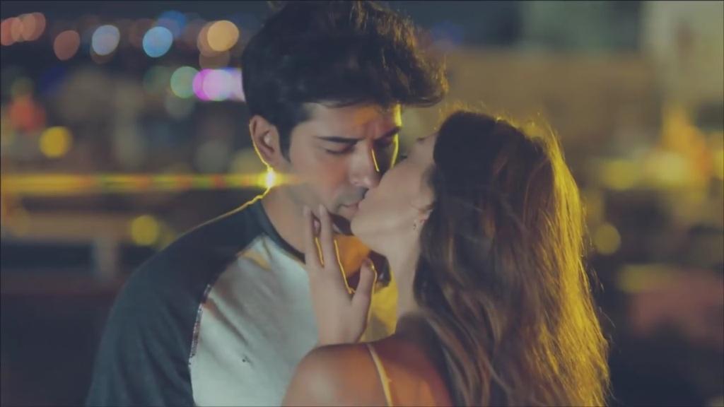 Wieczna miłość odcinek 2: Pierwszy pocałunek i wyznanie miłosne Nihan! [Streszczenie + Zdjęcia]