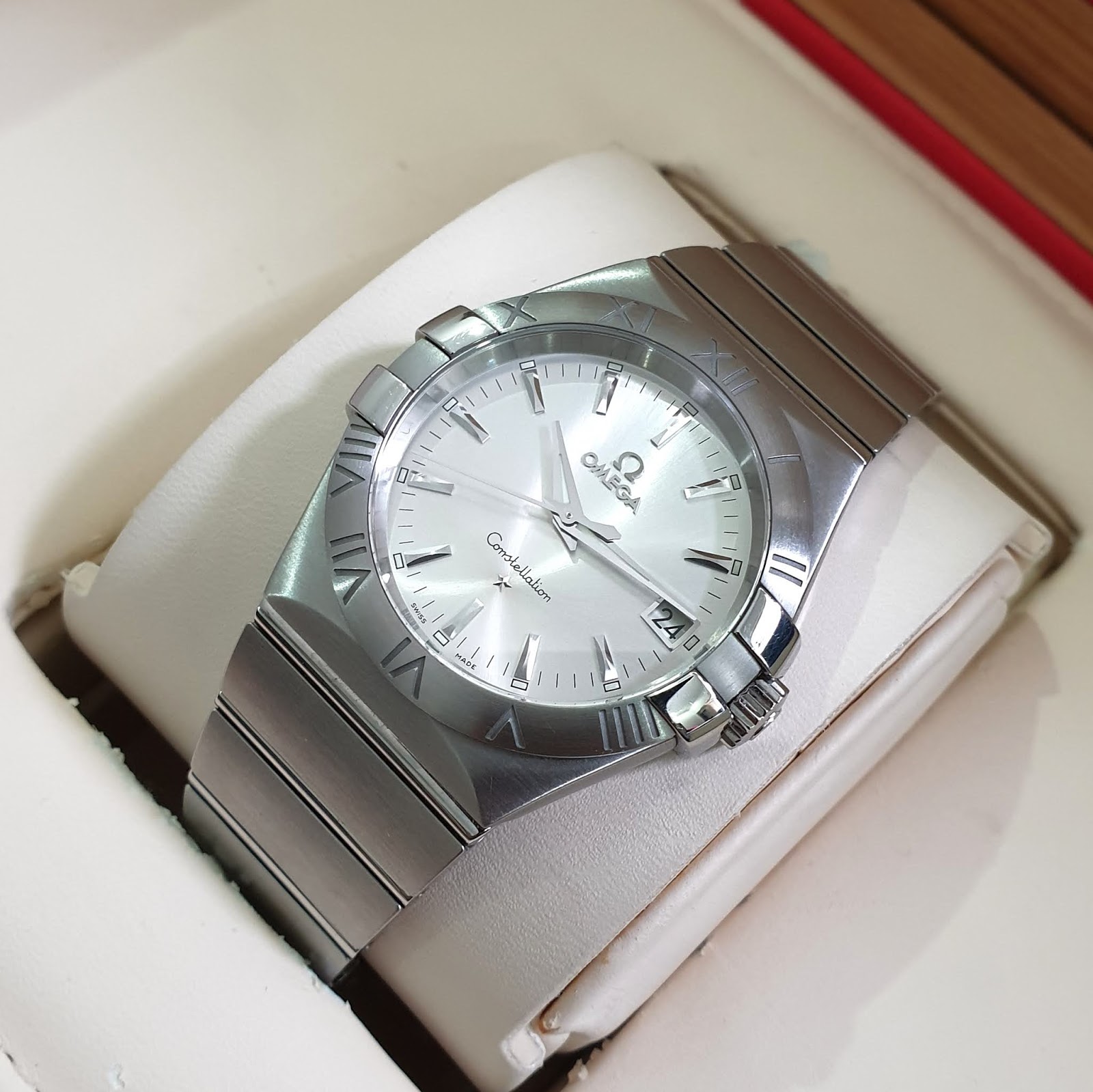 jual jam omega