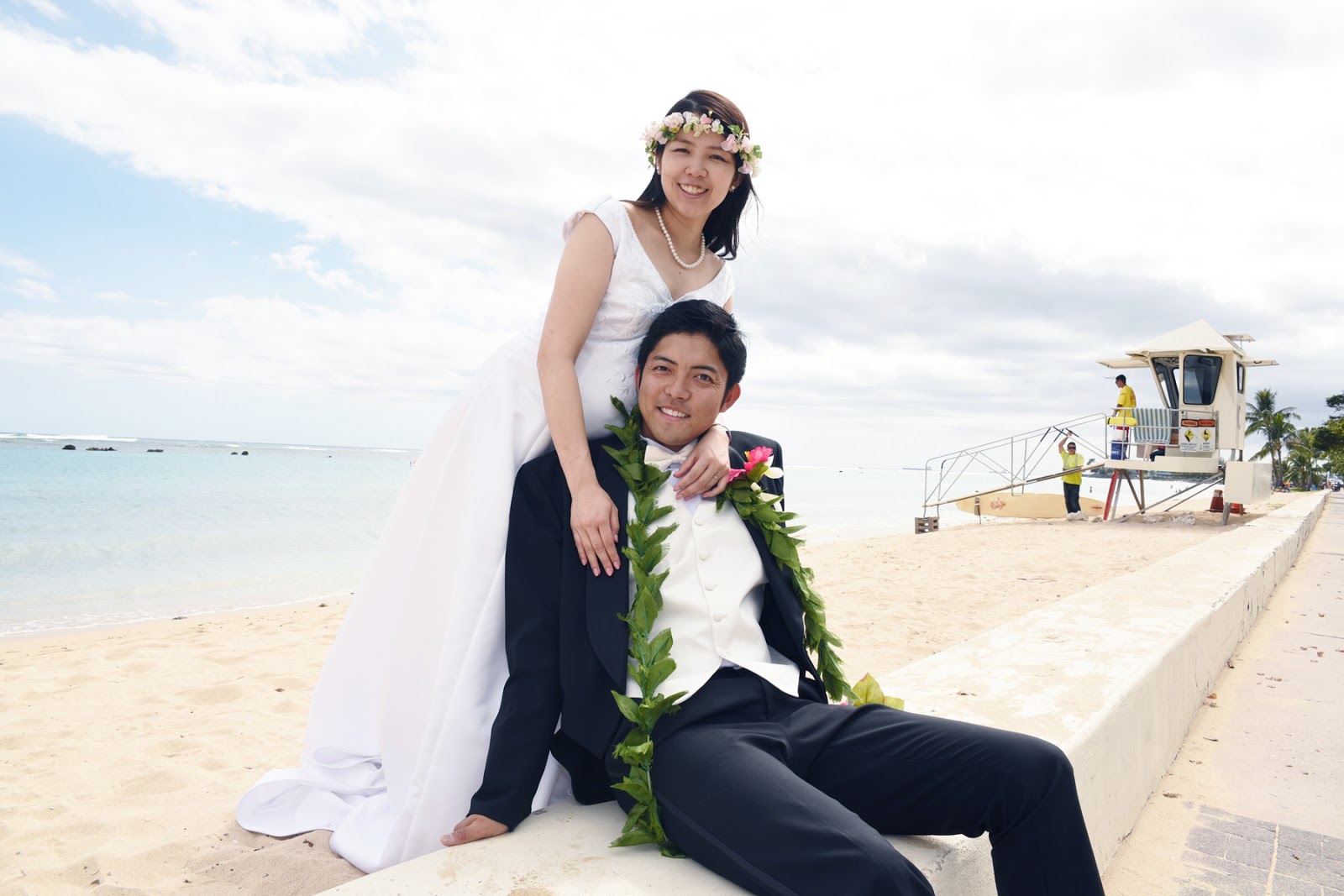 Honolulu Weddings Honolulu Wedding Photos with Yasuhiro & Mai