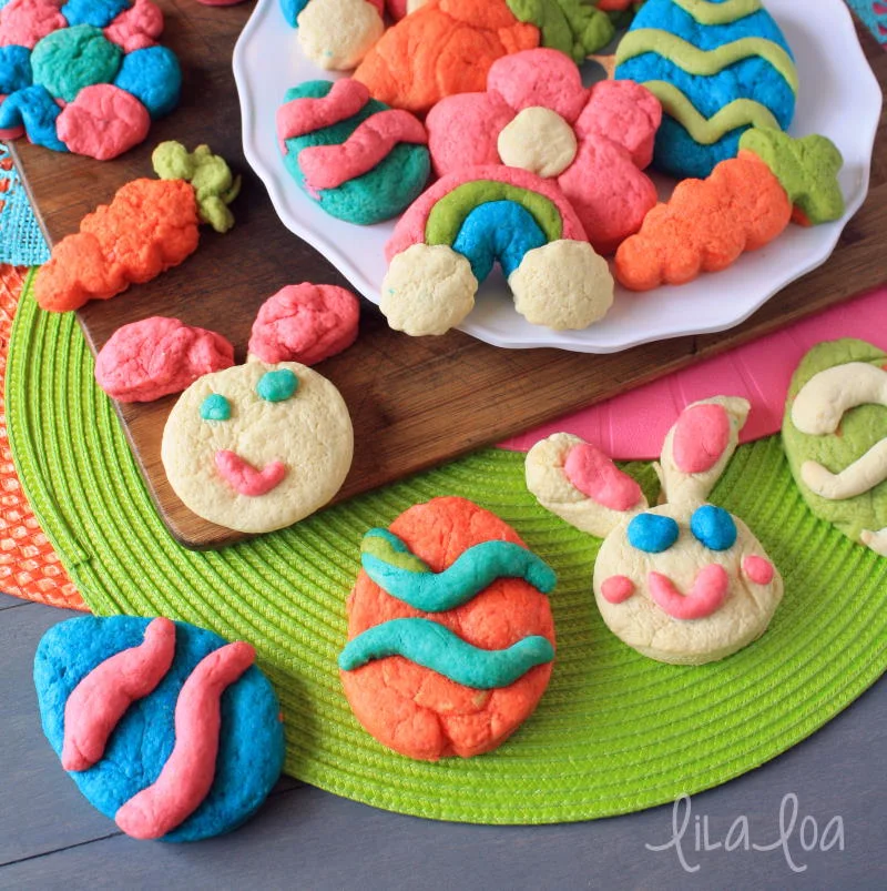 Learn Colors with Play Doh Balls and Cookie Molds Fun & Creative