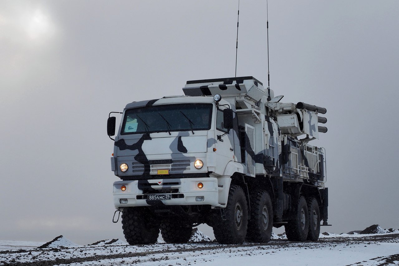 SNAFU! “PantsirS1” in Arctic camouflage