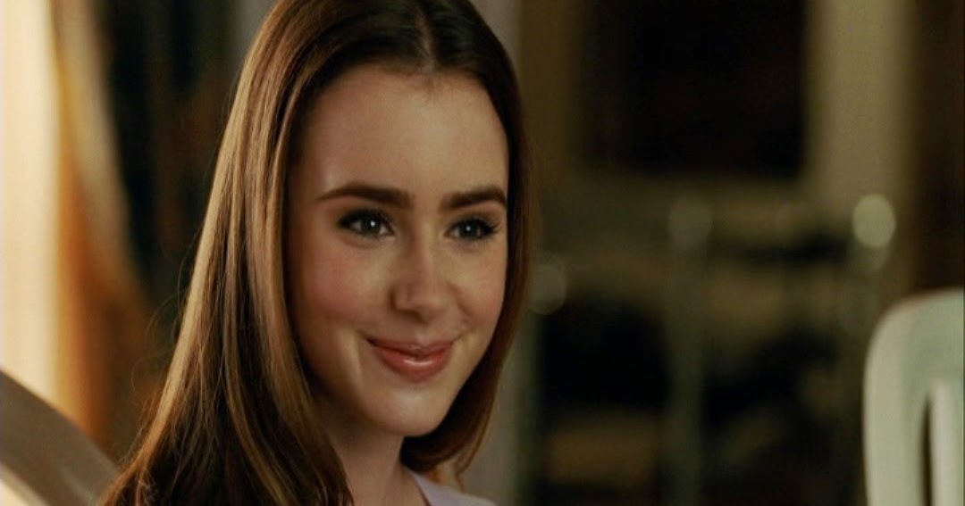 Lily Collins Movies And Tv Shows Movie and TV Cast Screencaps: Lily Collins as Collins Tuohy in The