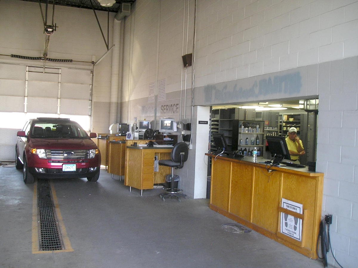 Saxon Motors 2 The Wrath of Flar! Elk River, MN