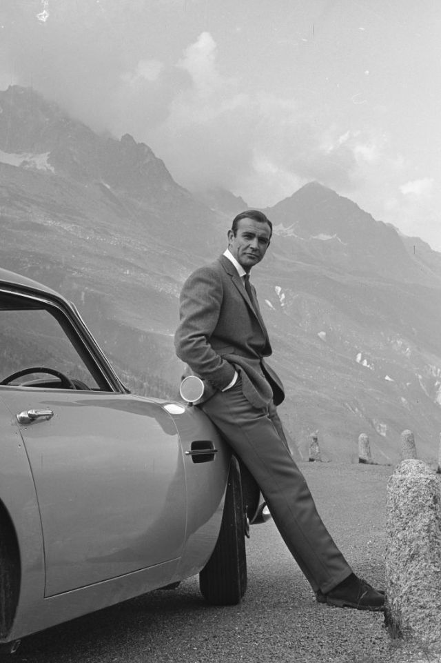 20 Amazing Vintage Photos of Sean Connery When He Was Young Vintage