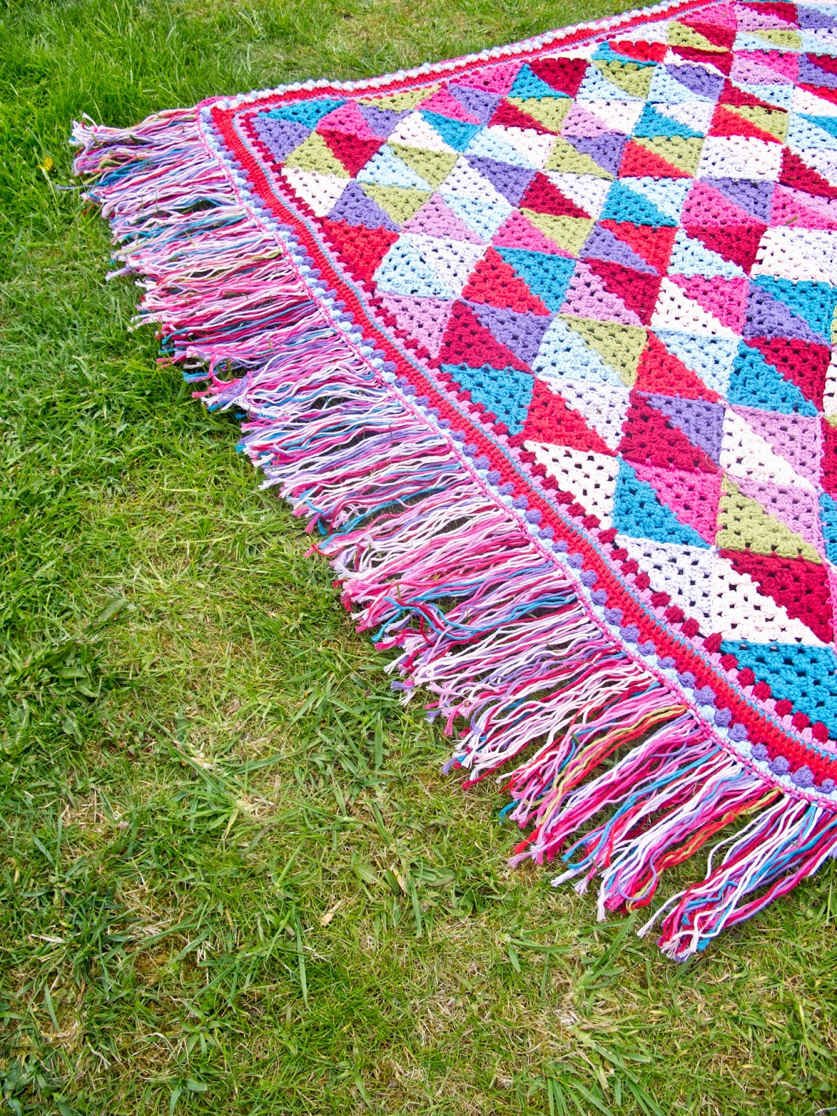 Sincerely, Hooked Crochet Picnic Blanket Tadah!