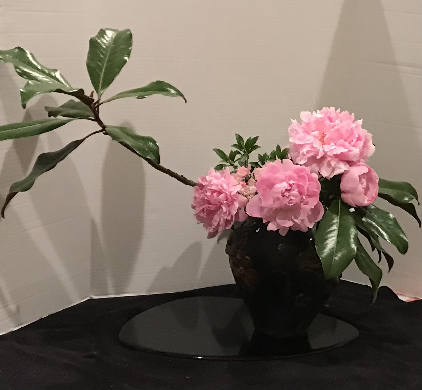 Orchids and Ikebana Ikebana with Peony (2)