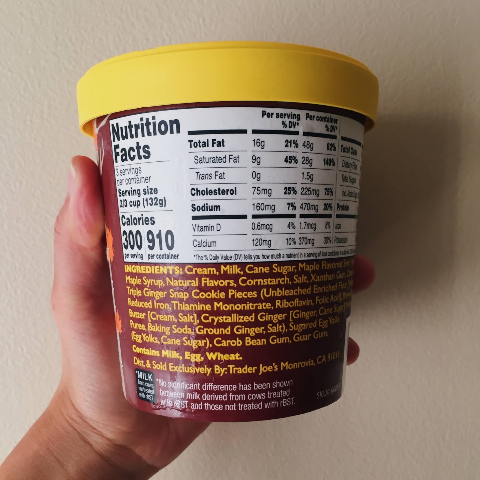 Trader Joe's Maple Ginger Cookie Swirl Ice Cream