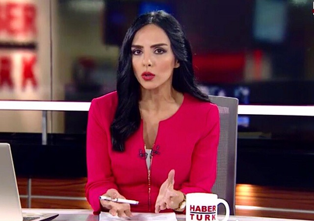 Oya Çebi kimdir? kim? aslen nerelidir? kaç yaşında? boyu kaç? evli mi? eşi kim? biyografisi ve hayatı hakkında kısa bilgi. Oya Çebi kimdir? kim? aslen nerelidir? kaç yaşında? boyu kaç? evli mi? eşi kim? biyografisi ve hayatı hakkında kısa bilgi.