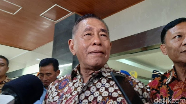 Anggota TNI Dihukum karena Istri Nyinyir di Medsos, Menhan: Itu Risiko Anggota TNI Dihukum karena Istri Nyinyir di Medsos, Menhan: Itu Risiko