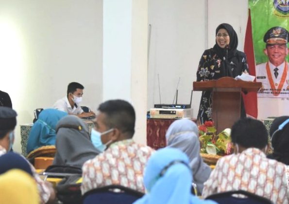 Ketua TP PKK Kepri Hadiri Pelatihan Aktivis PATBM Lingga, Ini Harapannya Ketua TP PKK Kepri Hadiri Pelatihan Aktivis PATBM Lingga, Ini Harapannya