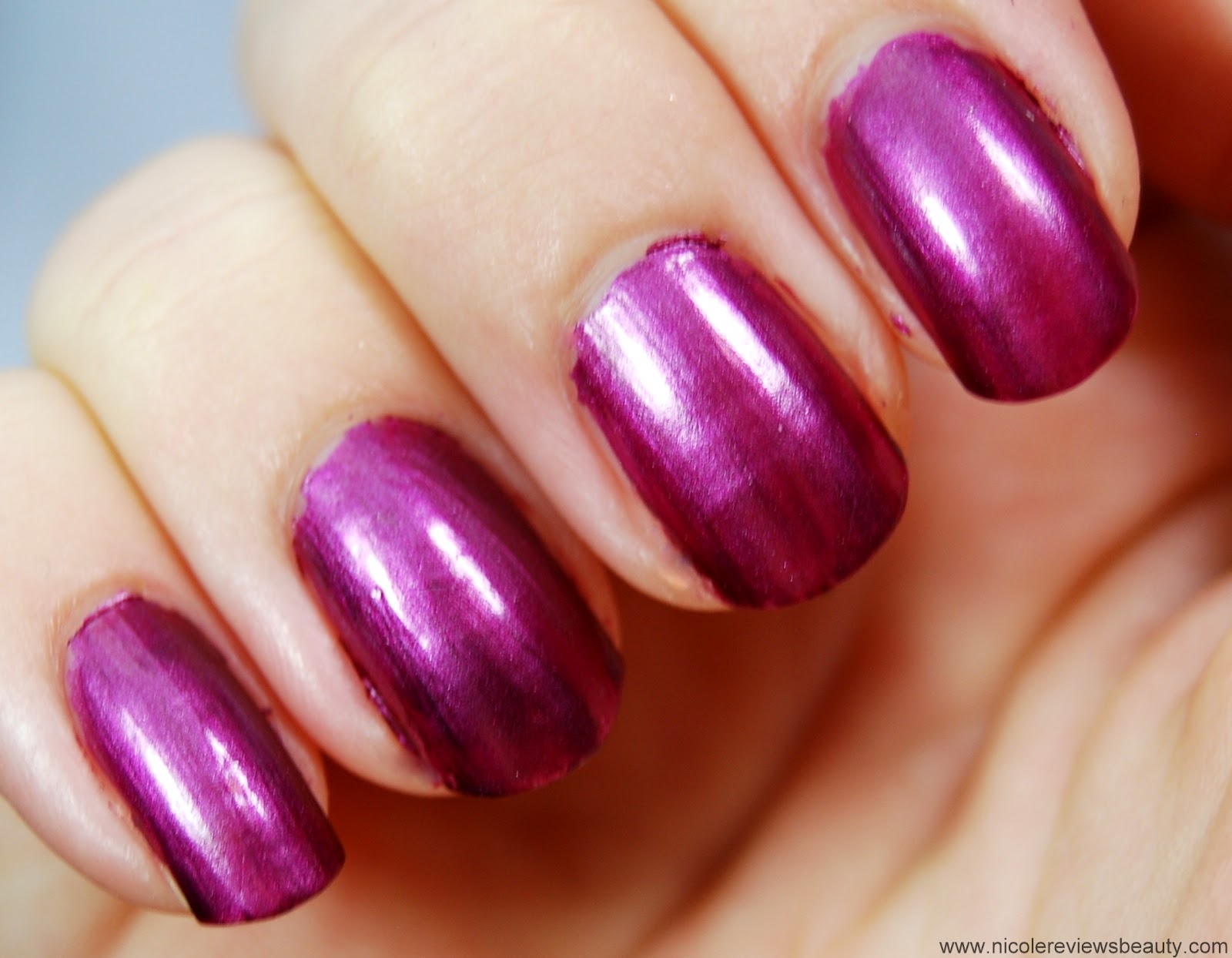Sally Hansen Magnetic Nail Color in Red-y Response Review and Swatches