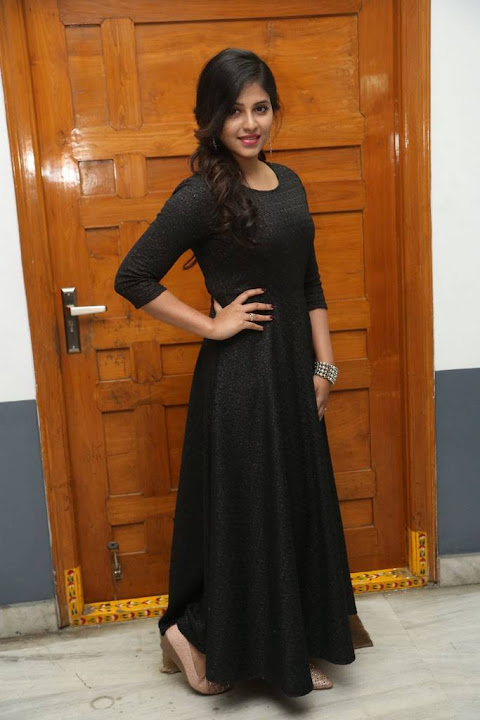Anjali at Chitrangada Movie Success Meet