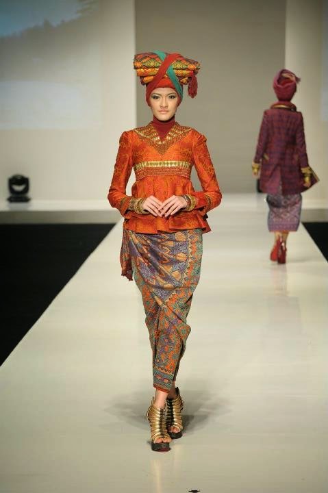 Model Gamis Batik Kombinasi Untuk Ibu Hamil - MODEL FASHION TERKINI