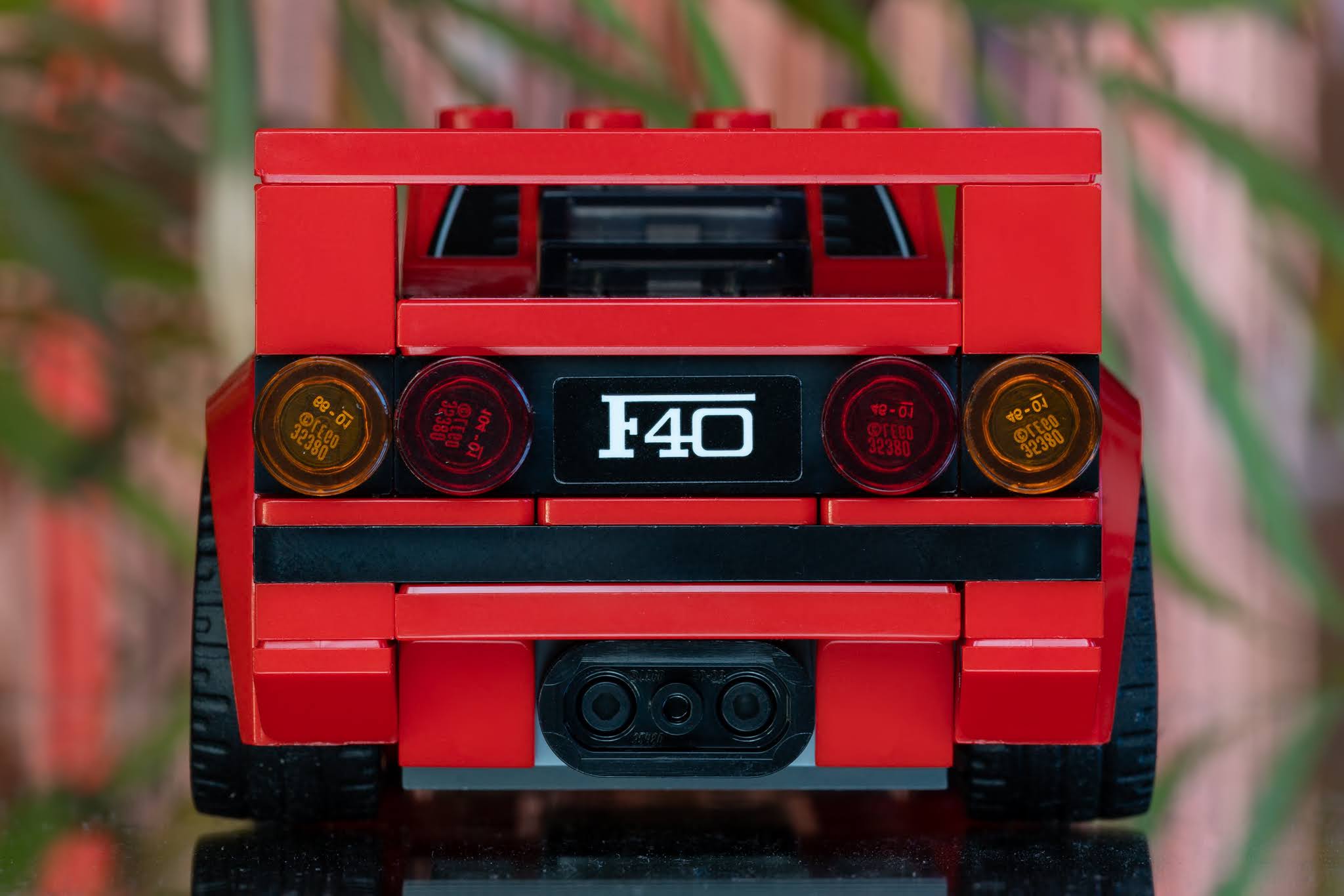 Ferrari F40 [LEGO] OVERDRIVE.photography Automotive photography
