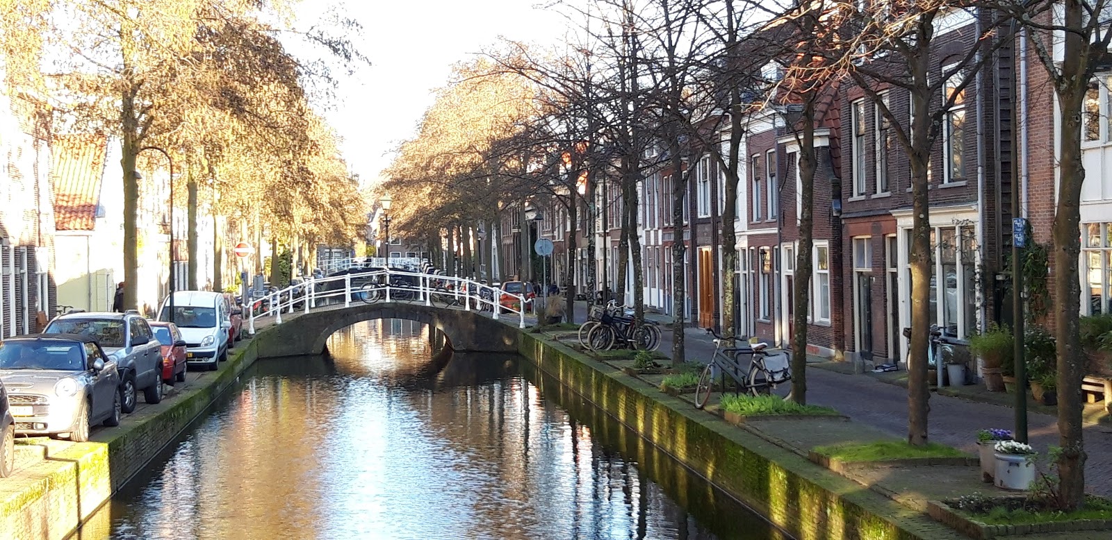 Wandelen door het centrum van Delft Wandelen door het centrum van Delft