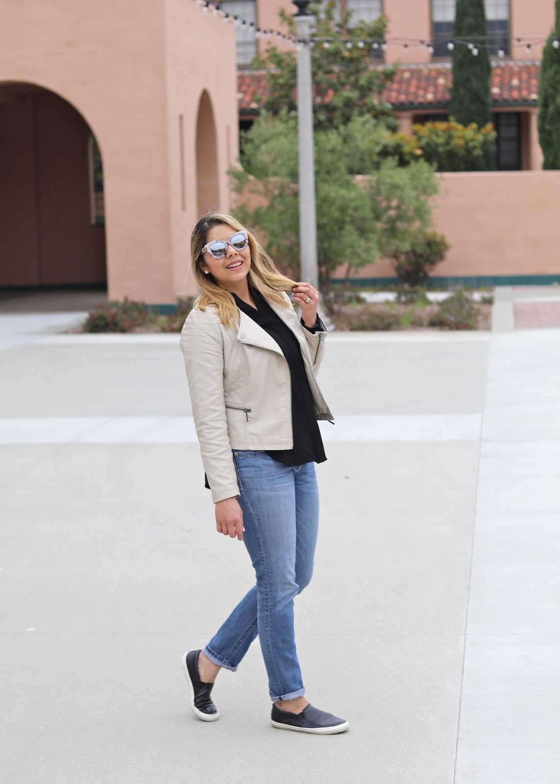 Moto Jacket Casual beige moto jacket, wallis moto jacket, missme jeans, h&m black v-neck top