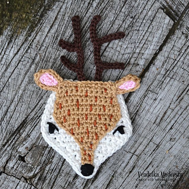 Crochet deer applique by VendulkaM