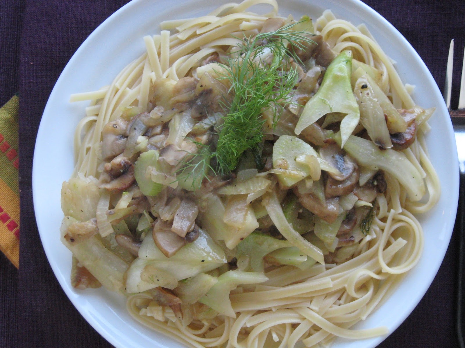 VeganForOne Fennel and Mushroom Pasta for One