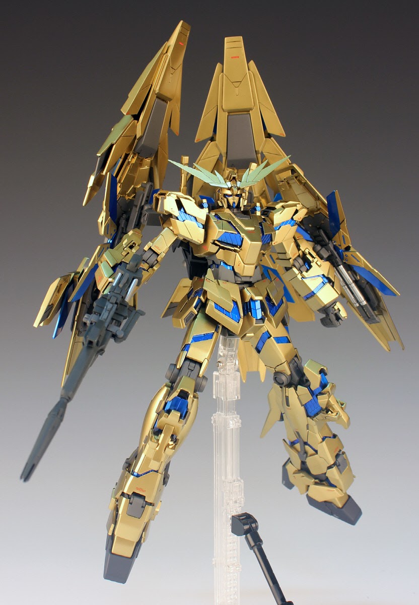 MG 1/100 Unicorn Gundam 03 Phenex Custom Build Part 2 of 2 - Gundam