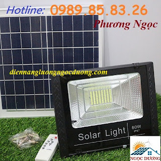 Đèn năng lượng mặt trời 60W, đèn led pha sử dụng năng lượng mặt trời