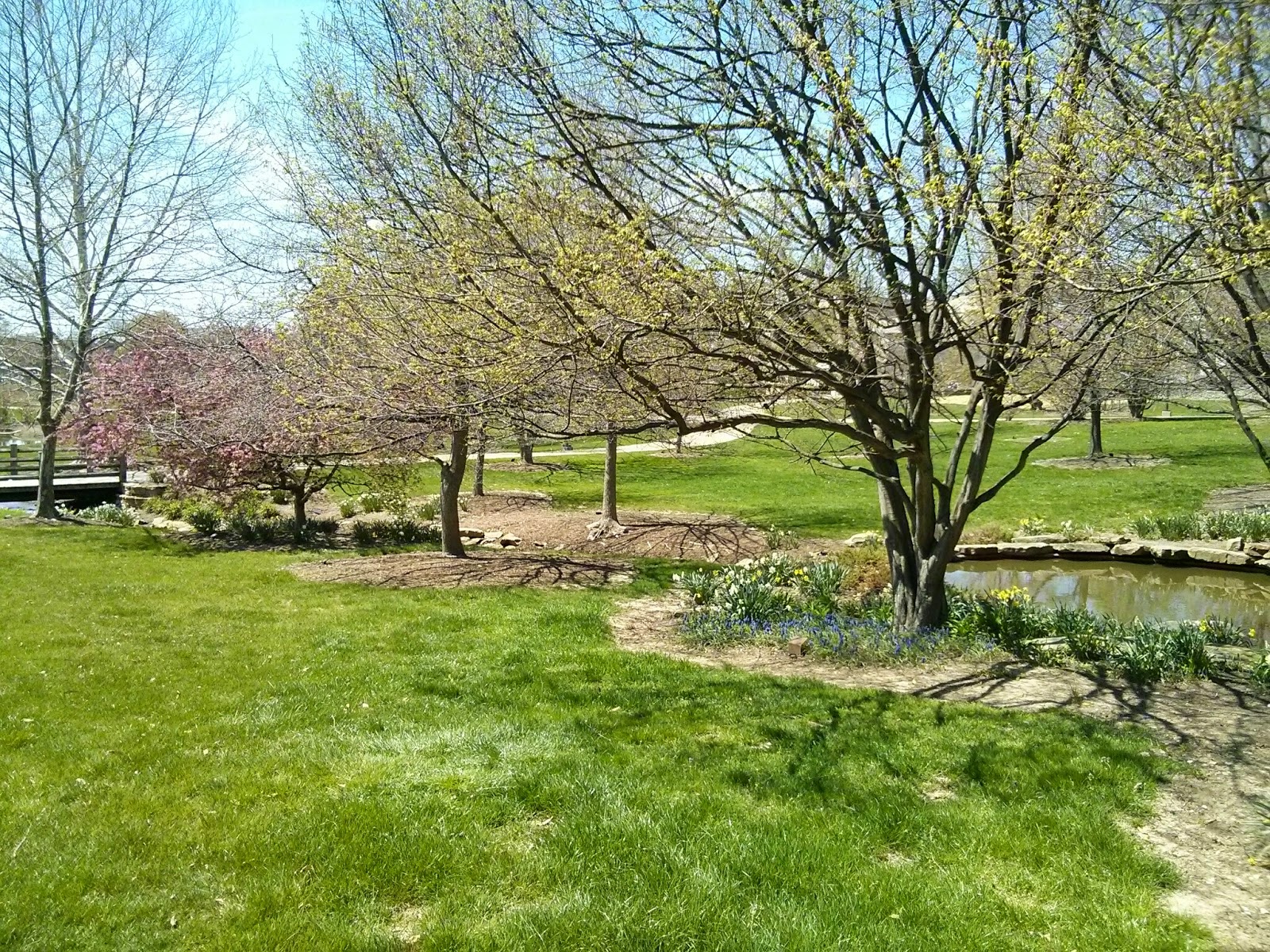 Bloomington, IN: IU Arboretum (Spring) - Explore This City