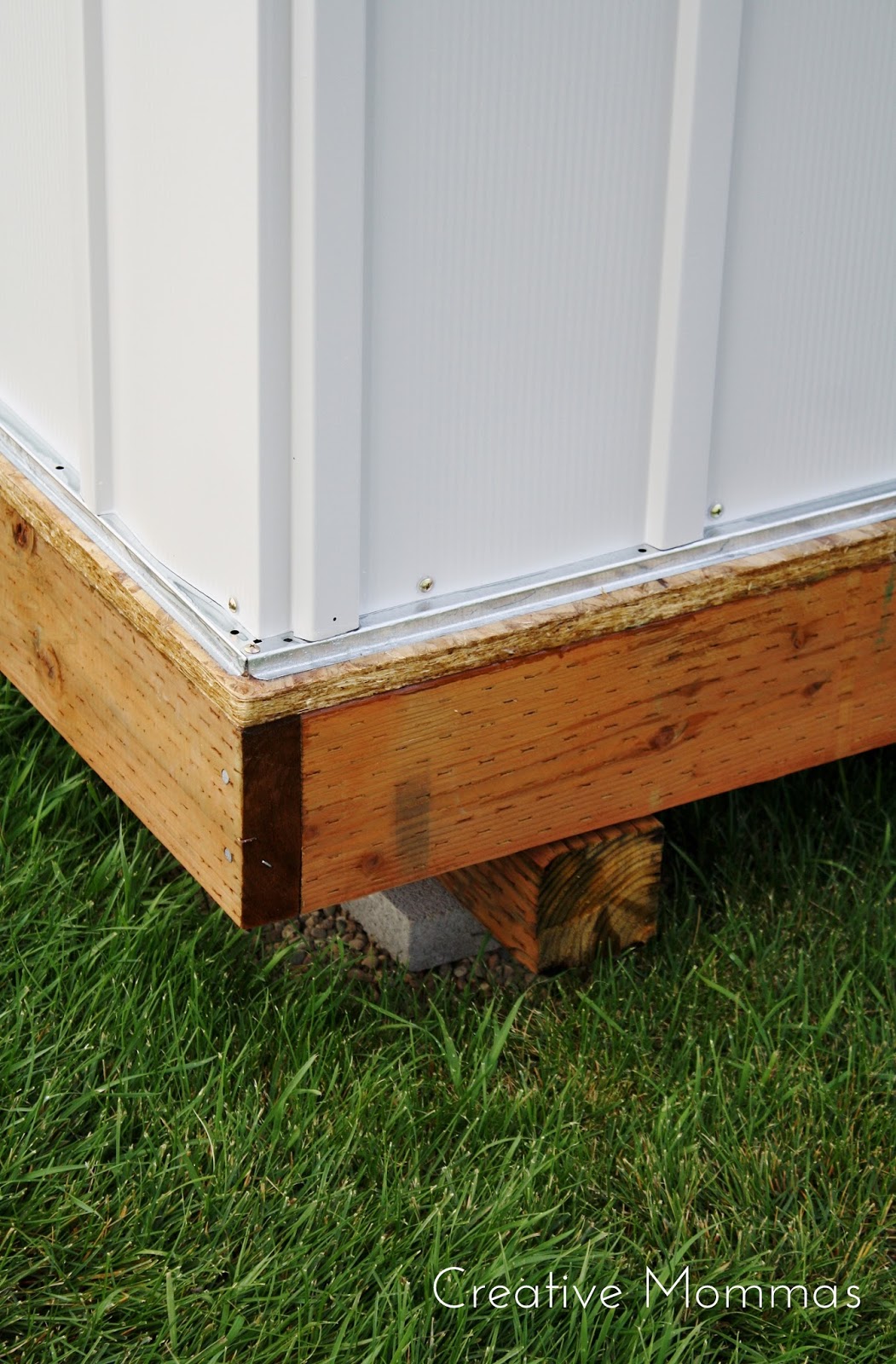 Creative Mommas Build a Foundation for a Shed