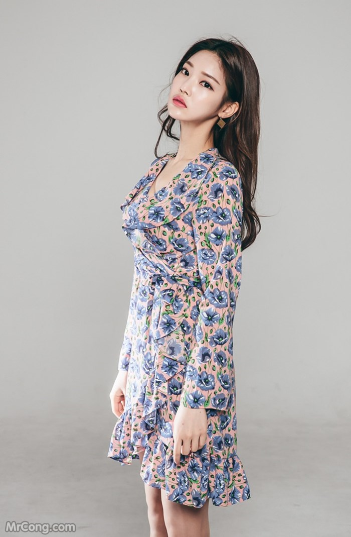 Beautiful Park Jung Yoon in the February 2017 fashion photo shoot (529 photos) photo 7-12
