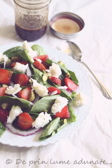 Salata de spanac si capsuni/ Strawberry and Spinach Salad