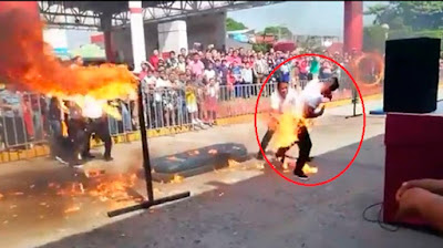 Falla acrobacia durante el desfile en Tabasco, hay un policía con quemaduras