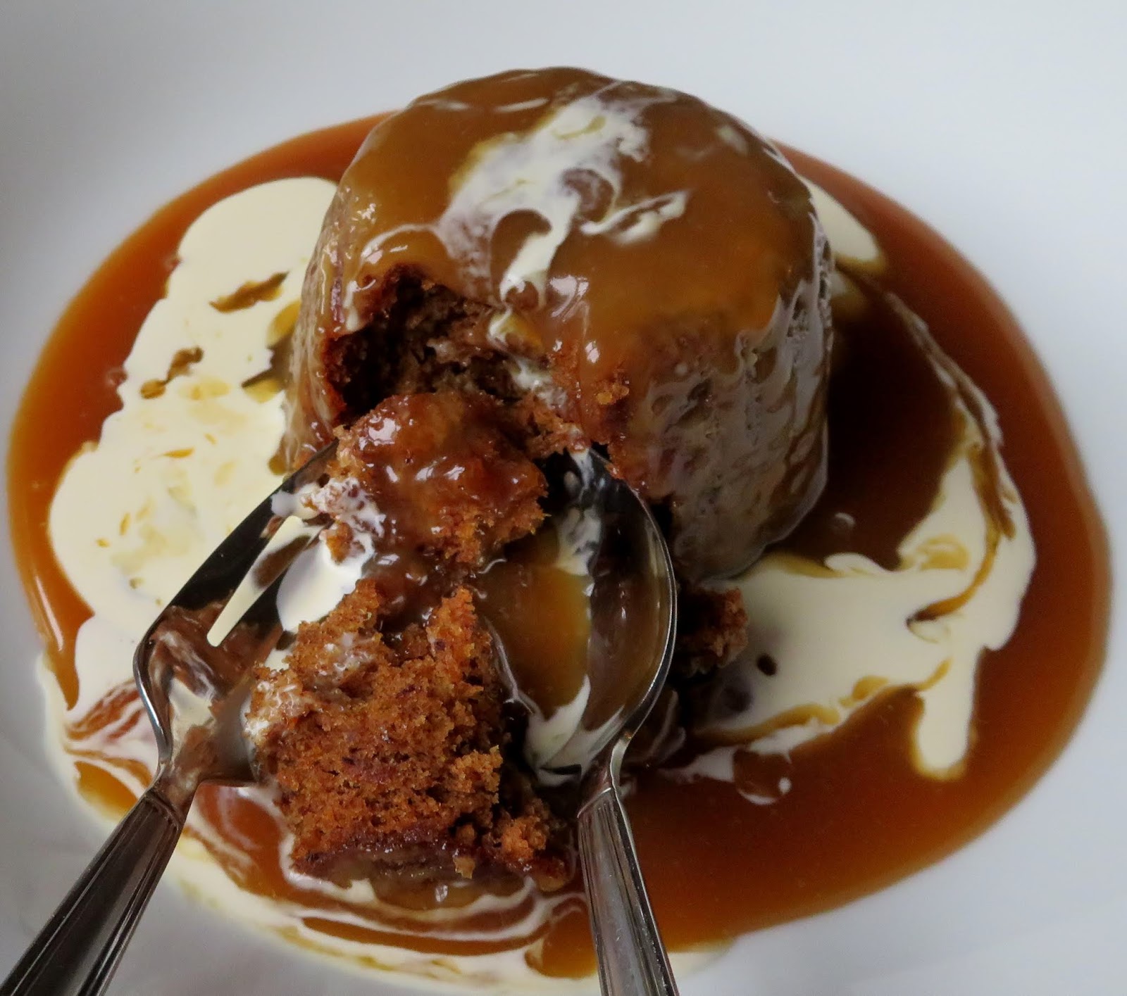 Baby Sticky Toffee Pudding Cakes The English Kitchen