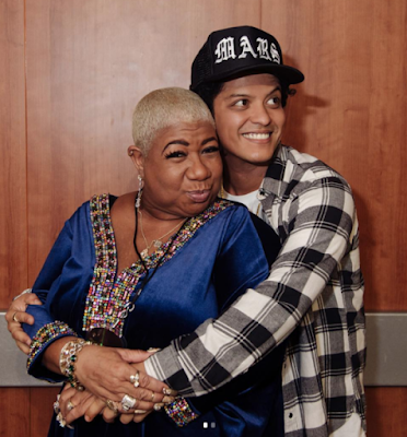 Bruno Mars And Funny Gal Luenell Get Cuddly In Supa Hilarious Video!