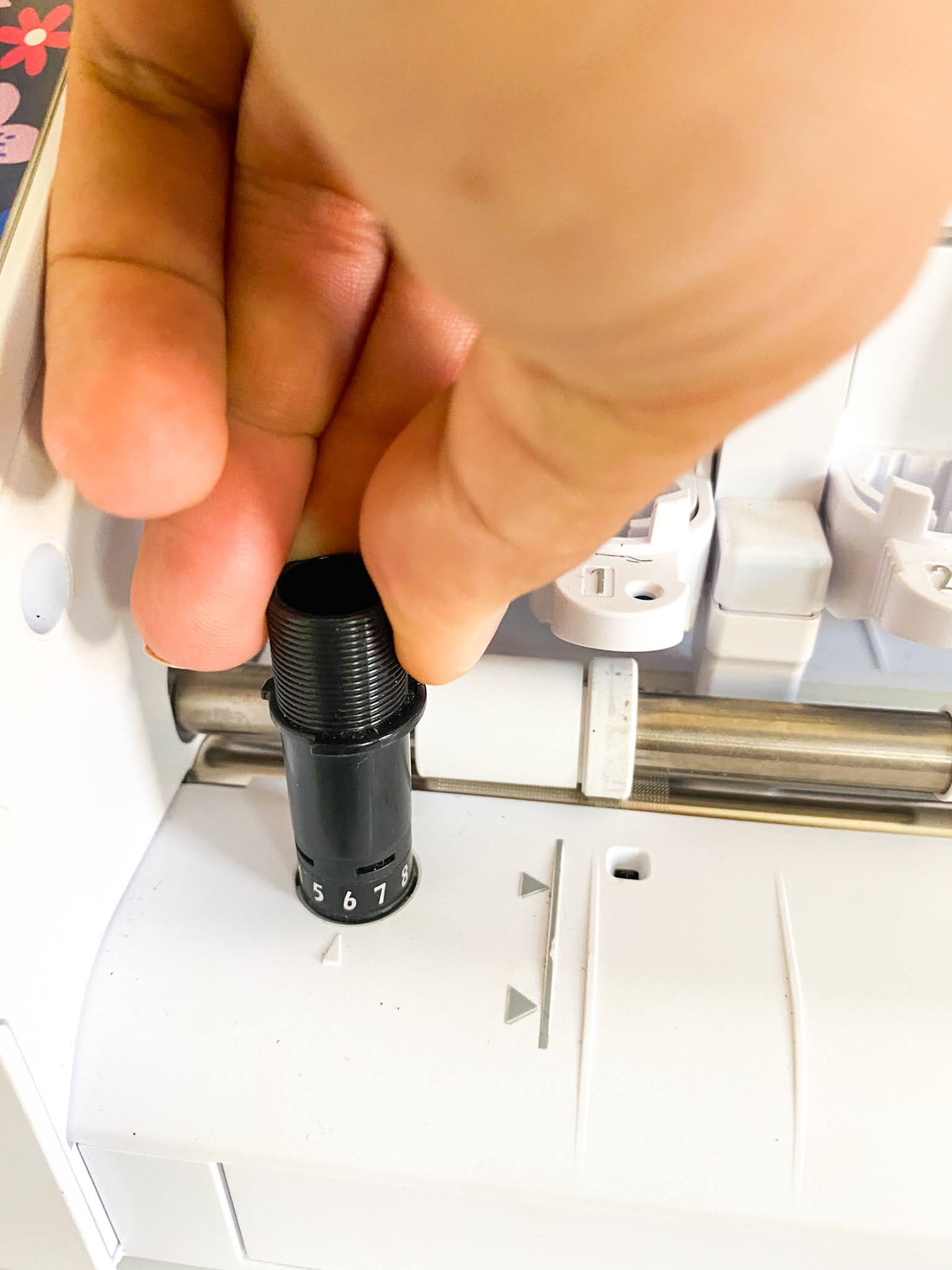 Silhouette CAMEO 4 Blade How to Use the Ratchet Blade Instead of