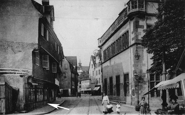 Avant la reconstruction… Destruction de l'immeuble d'angle (état 1922)