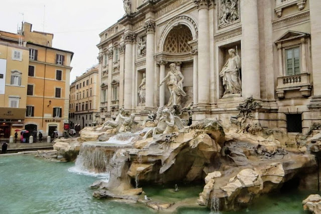 Rome in January: Trevi Fountain