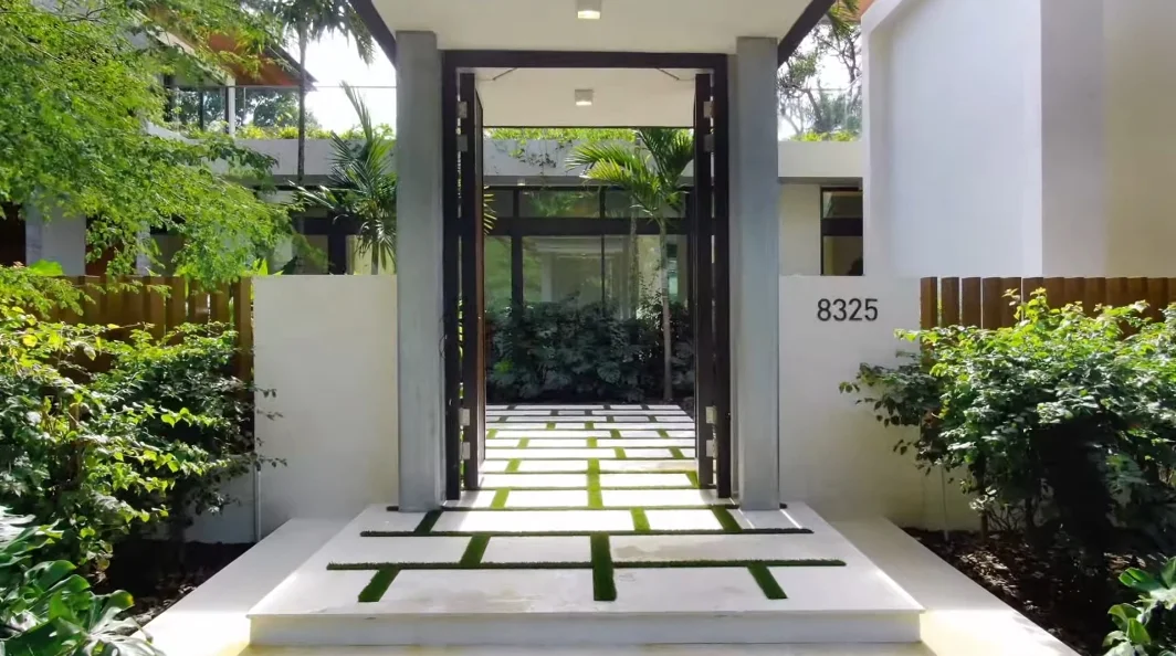 53 Interior Photos vs. 8325 Cheryl Ln, Miami, FL Ultra Luxury Modern Mansion Tour