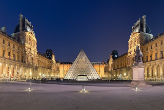 Museo del Louvre en París, Francia