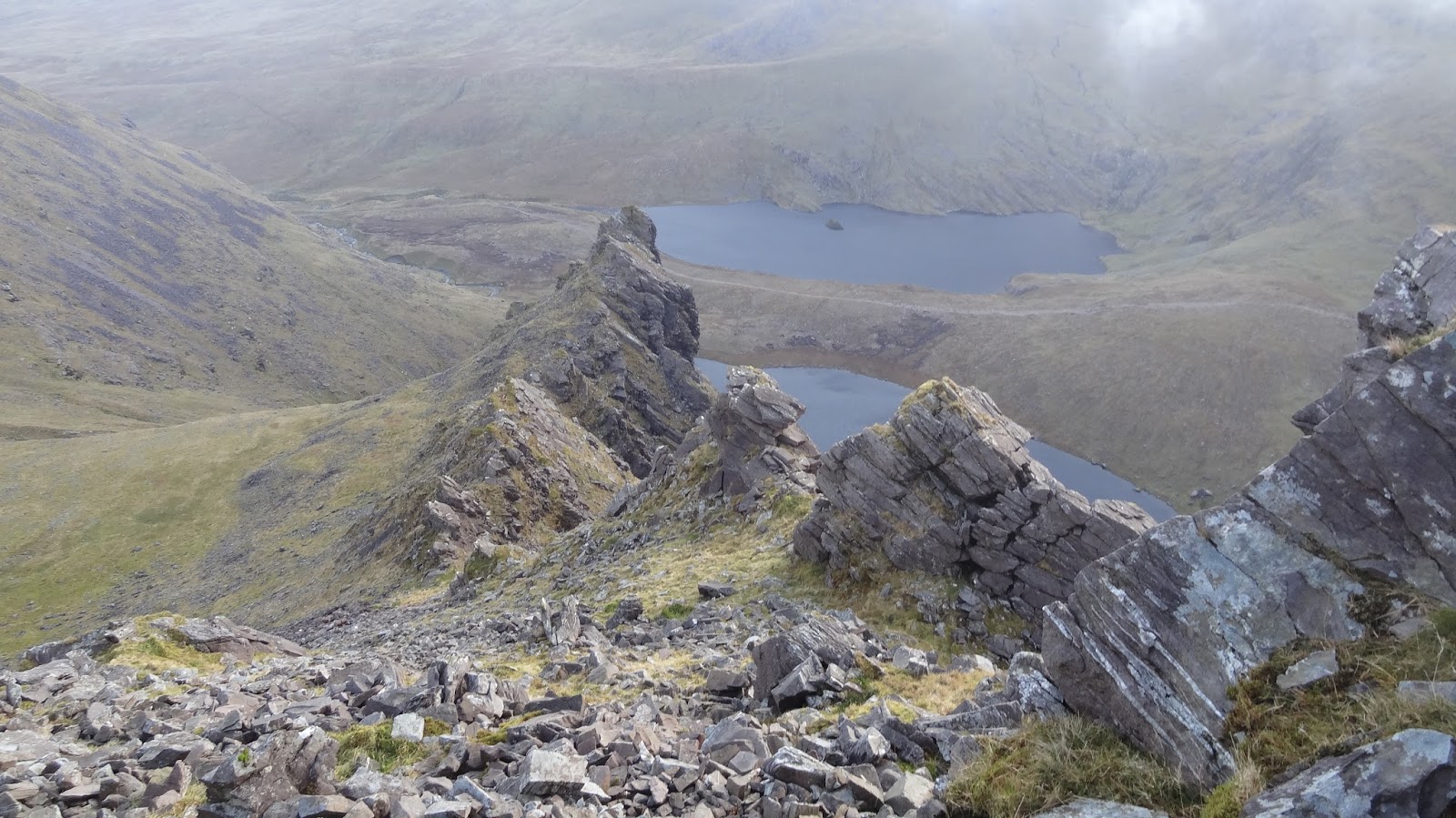 HOWLINGMIST: The Hags Tooth Ridge,,,Beenkeragh to the Bone.