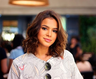 Bruna Marquezine no imaginário do brasileiro Bruna Marquezine no imaginário do brasileiro