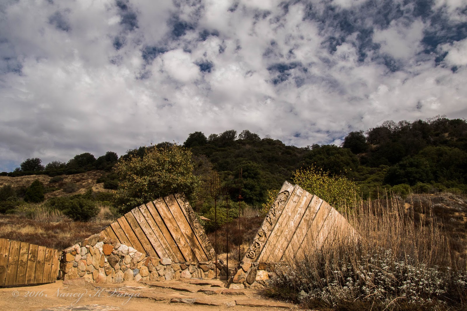 Raven Travels FALL DAY IN JULIAN, CA