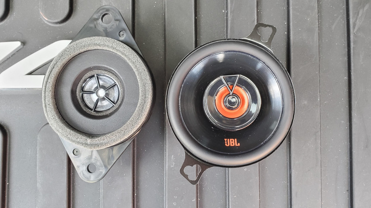 Dashboard Speakers Upgrade Install Toyota Rav4 Guides, How To and More