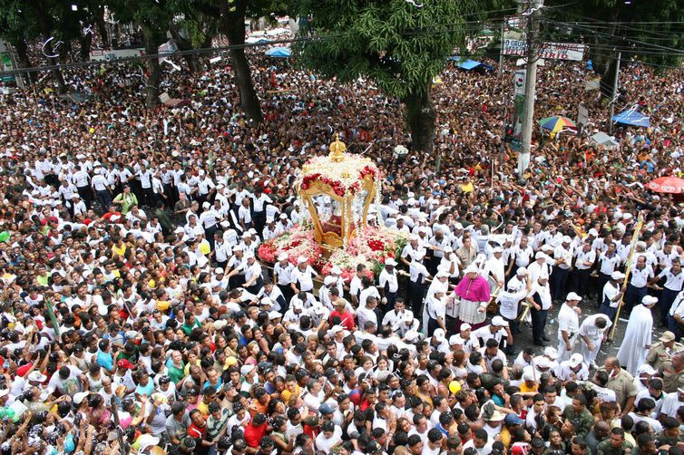 Wow 2 Million at Largest Catholic Festival in Brazil "Círio de Nazaré