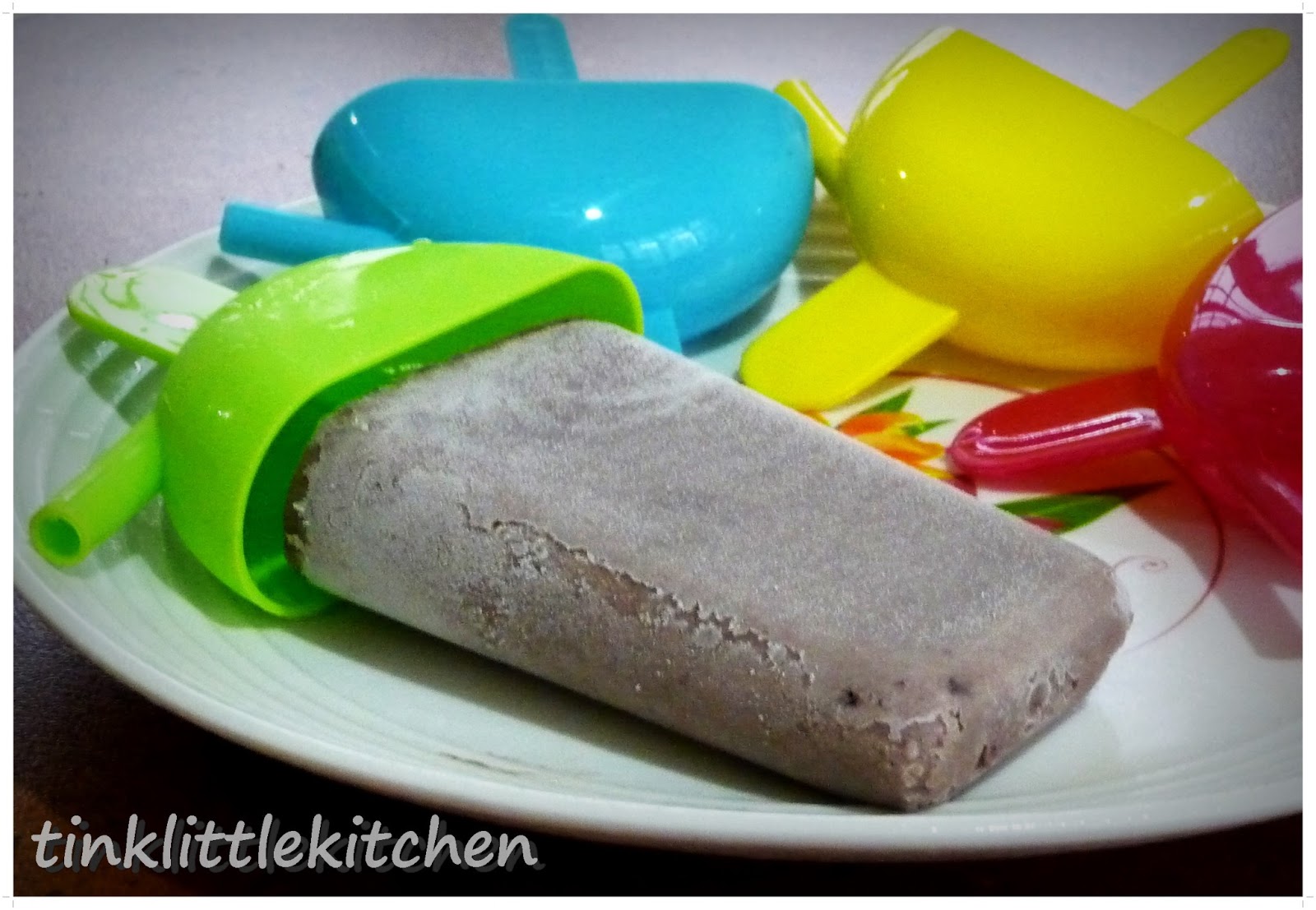 Tink Little Kitchen Traditional Red Bean Ice Cream without egg (Ais