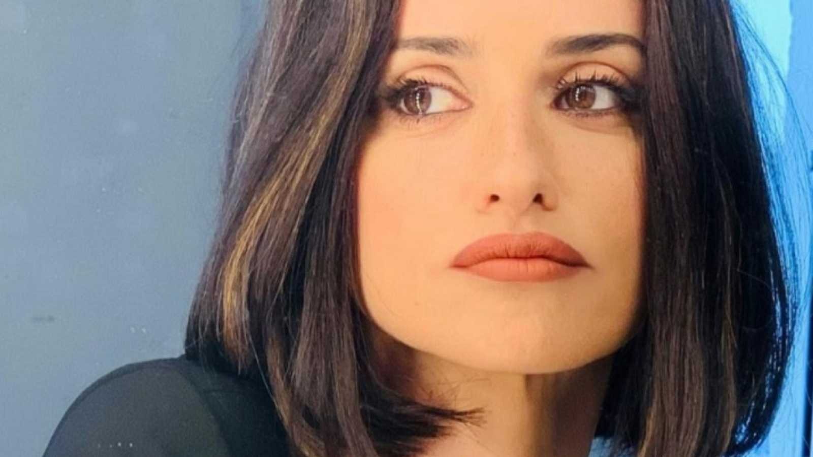 Penélope Cruz sorprende a sus fanáticos con un cambio radical de look