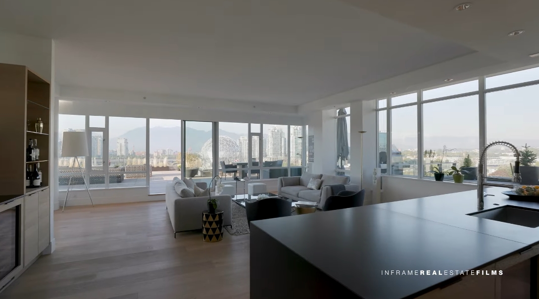 50 Interior Design Photos vs. 1633 Ontario St #1001, Vancouver, BC Luxury Penthouse Tour