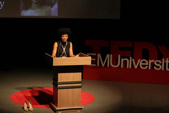 nse ikpe etim barefoot