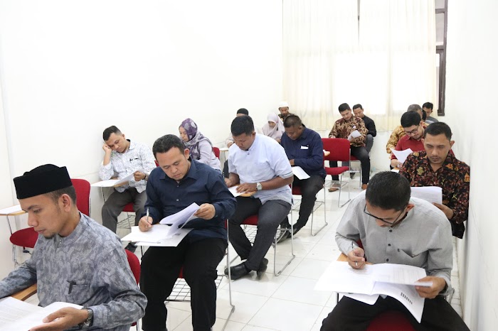 Sebanyak 41 Tenaga Pendidik Aceh Ikuti Seleksi Program Beasiswa 5000 Doktor